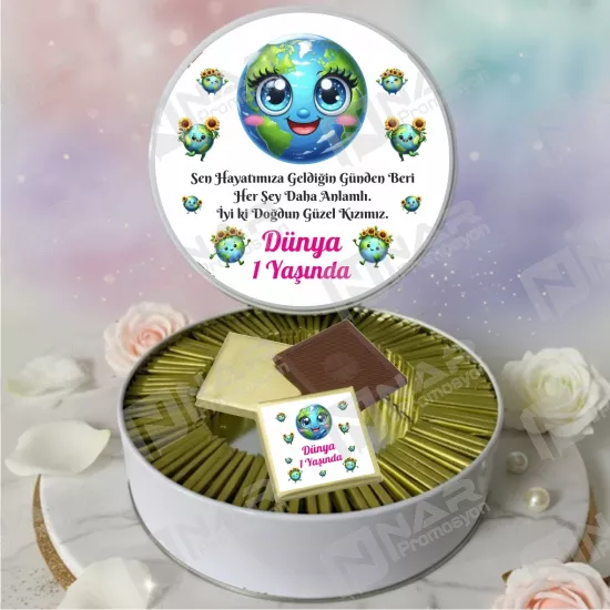 Metal Kutulu Baskılı Madlen Çikolata