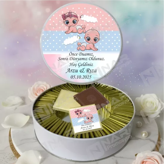 Metal Kutulu Baskılı Madlen Çikolata